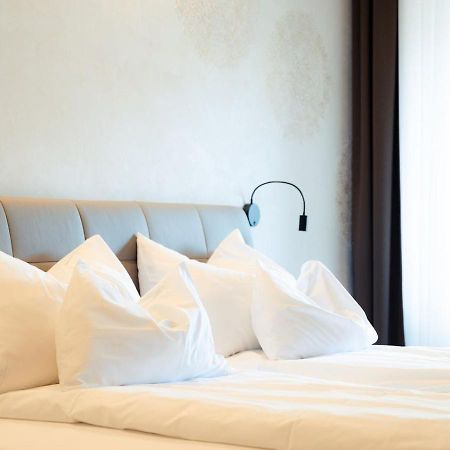 Aparthotel Lavilo Main Square Graz Luaran gambar