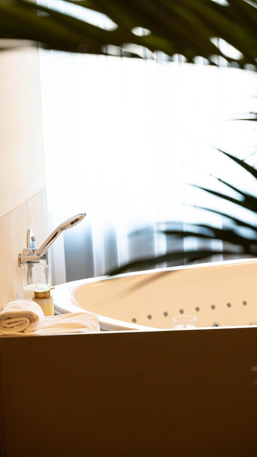 Aparthotel Lavilo Main Square Graz Luaran gambar